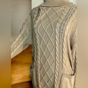 Brand: Zaful, size S, sweater dress, beige, with pockets